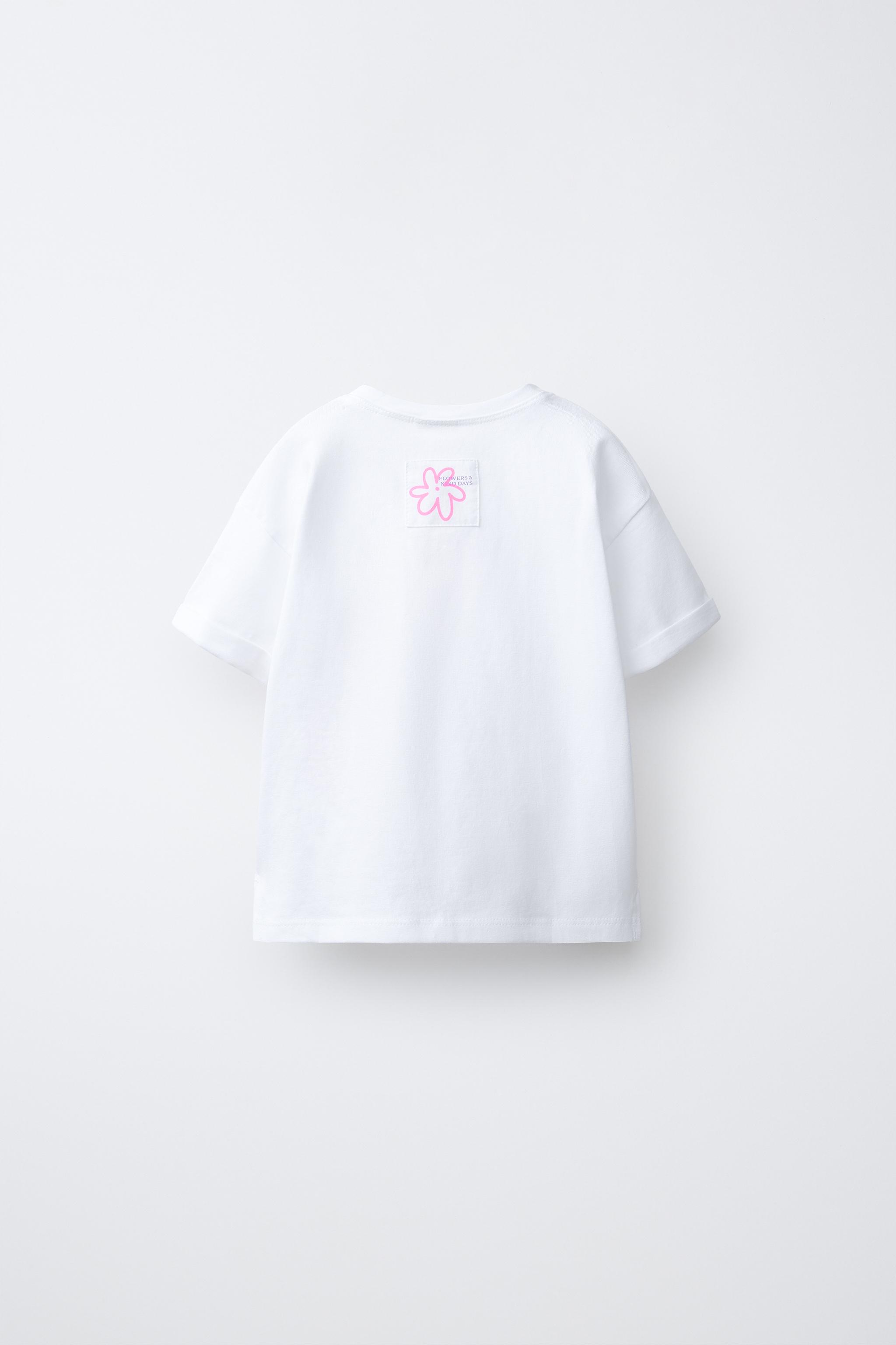 EMBOSSED FLORAL PRINT T-SHIRT